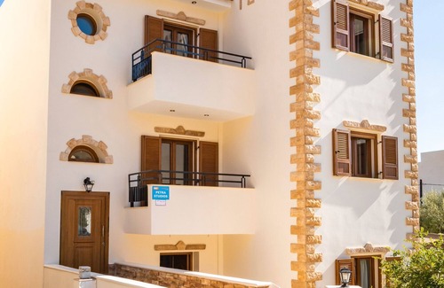 Karpathos Apartment | Apartment '2' with Mountain View, Wi-Fi and Air Conditioning
