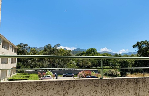 Saint-Florent Apartment | Apartment 200m from the beach with parking in the heart of Saint Florent!