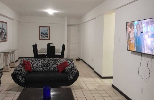 Aeroclube Apartment | Apartment 270m close to the beach, well located. 4 bedrooms with balcony. Very spacious.