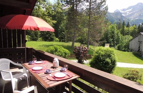 Lauenen Apartment | Apartment ∙ 3 bedrooms ∙ 5 guests