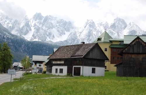 Russbach am Pass Gschuett Apartment | Apartment, 300m to the ski slope, everything on site, gr. Leisure offer winter + summer