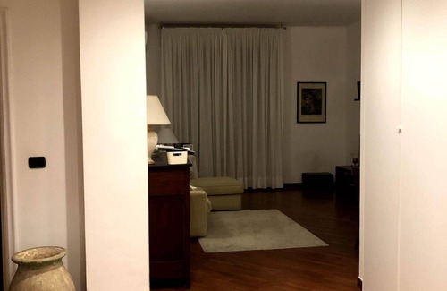 Genoa Apartment | Apartment 3rd floor sea view, parking
