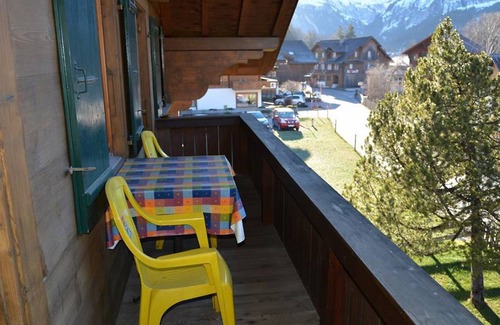 Lauenen Apartment | Apartment ∙ 4 bedrooms ∙ 7 guests