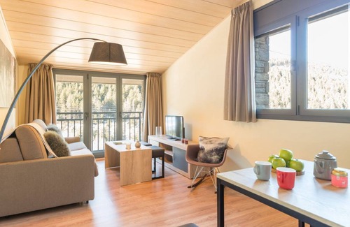 Bordes d'Envalira Apartment | Apartment ∙ 4 guests