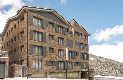 Bordes d'Envalira Apartment | Apartment ∙ 4 guests