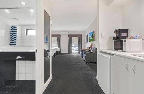 Echuca Apartment | Apartment ∙ 4 guests