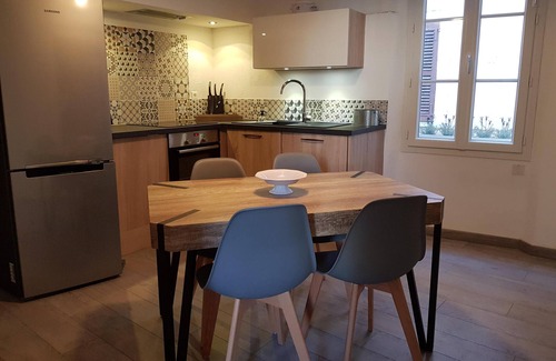 Lorgues Apartment | Apartment 4 people comfort in the historic center of Lorgues