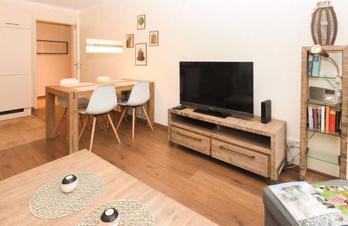 Scharbeutz Apartment | Apartment 4 with balcony in the Baltic Sea Lodge house in Scharbeutz