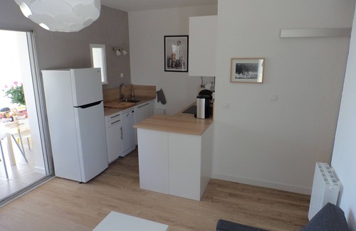 Carnon-Plage Apartment | Apartment 55 m2 feet in water shady garden 50 m2 ideal families