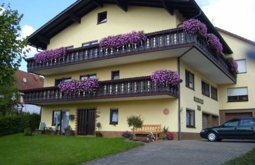Hesseneck Apartment | Apartment 70 m² - HE-Ferienwohnung Am Limespfad