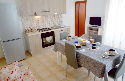 Capilungo Apartment | Apartment 70 meters from the sea with independent garden