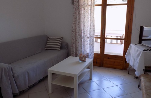 Lygaria Apartment | Apartment 70m from the beach of Ligaria with sea view and privacy.