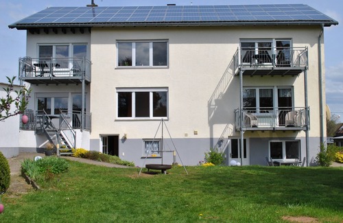 Oberscheidweiler Apartment | Apartment, 75 m² for 2-4 people in the green of the Eifel-Moselle region
