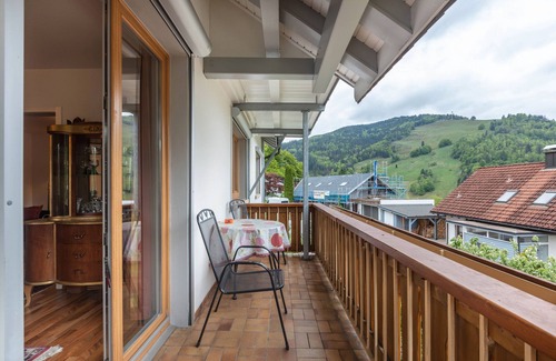Aftersteg Apartment | Apartment '95qm, 2 Schlafräume' with Mountain View, Shared Terrace and Wi-Fi