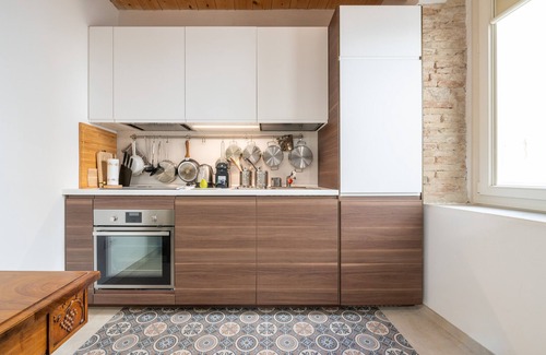 Cagliari Apartment | Apartment 'A Casa Di Gianna' with Wi-Fi and Air Conditioning
