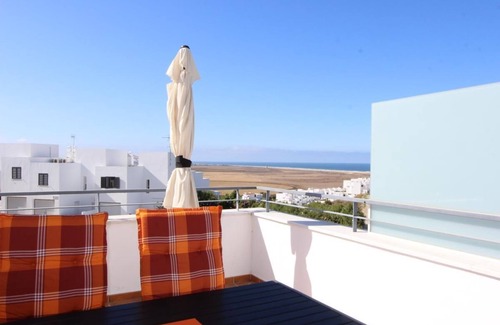 Conil de la Frontera Apartment | Apartment Almudena - with commual pool and sea views