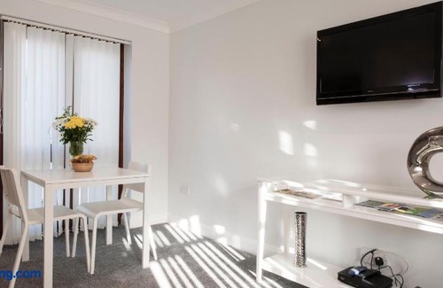 Botley Apartment | Apartment A High Hedges