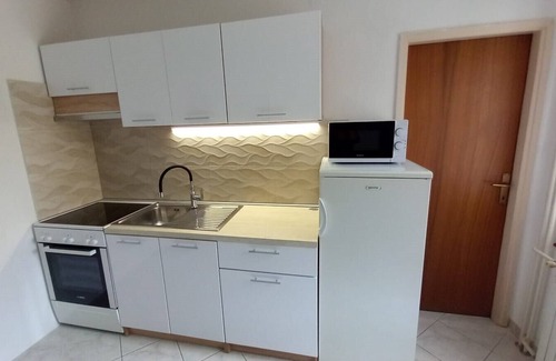 Mali Maj Apartment | APARTMENT A4 INES NEAR THE BEACH