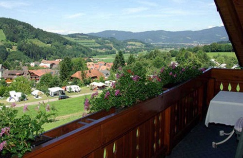 Oberried Apartment | Apartment Abendrot 75 m², 2 bedrooms - Maierhof 3 holiday flats on a farm with a view of the