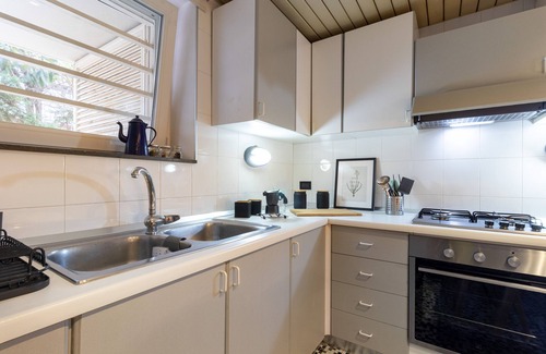 Conversano Apartment | Apartment 'Al Civico 1' with Private Terrace, Wi-Fi and Air Conditioning