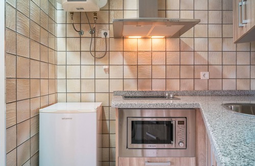 Guadix Apartment | Apartment 'Alcazába' with Wi-Fi and Air Conditioning