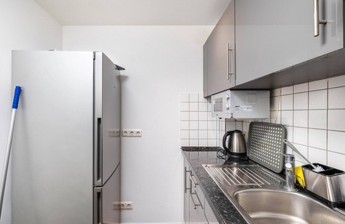 Ludwigsvorstadt-Kliniken Apartment | Apartment 'Aldars 6' with Balcony, Wi-Fi and Air Conditioning