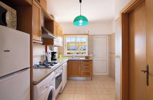 Pata de Baixo Apartment | Apartment "Algarve I" with Mountain View, Shared Pool & Wi-Fi
