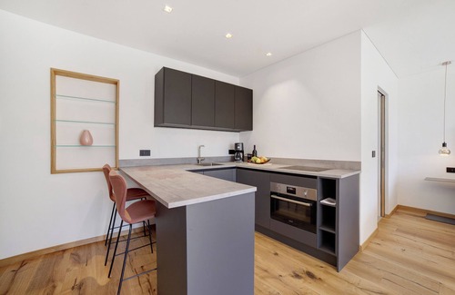 Rifiano Apartment | Apartment "Alivo Living Apartment Aurora" with Mountain View & Garden