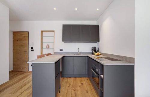 Rifiano Apartment | Apartment "Alivo Living Apartment Aurora" with Mountain View & Garden