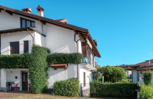 Luino Apartment | Apartment Allegra by Interhome