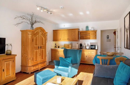 Muhldorfl Apartment | Apartment "Almzeit" with Balcony & Wi-Fi