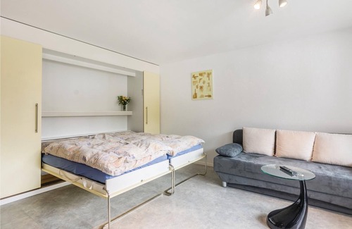 Saas-Fee Apartment | Apartment Alouette CXVll is renovated in 2015 and is located on the 3rd floor of the apartment build