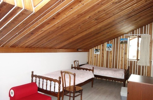 Eclose-Est Apartment | APARTMENT ALPE D'HUEZ QUARTIER ECLOSE EST