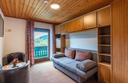 Agsdorf Apartment | Apartment Alpenrose Apartment 4 by Interhome