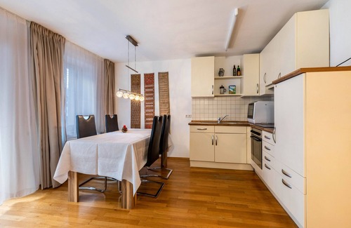 Muensingen Apartment | Apartment 'Alte Schule' with Private Terrace and Wi-Fi