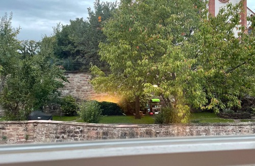 Gernsbach Apartment | Apartment 'Altes Kutschhaus' with Mountain View, Wi-Fi and Air Conditioning