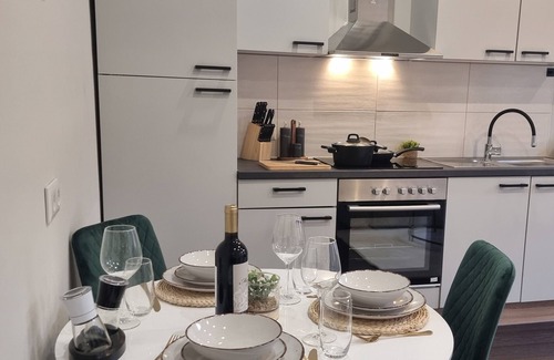 Cottbus Apartment | Apartment 'Altstadt-oase' with Wi-Fi