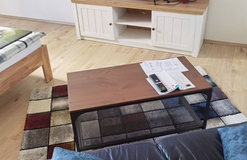 Ahnatal-Weimar Apartment | Apartment 'Am Backhaus' with Shared Terrace and Wi-Fi