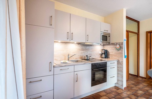 Stinteck Apartment | Apartment 'Am Graben' with Private Terrace, Shared Garden and Wi-Fi