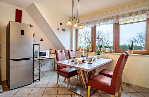 Luessow Apartment | Apartment 'am Weidenring' with Shared Garden and Wi-Fi