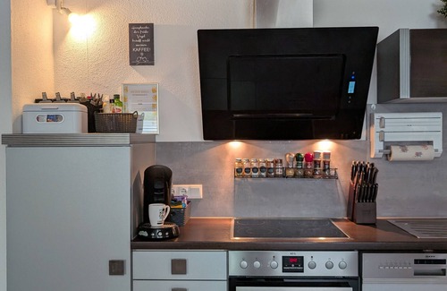 Muelheim Apartment | Apartment 'An Der Quell' with Private Terrace, Private Garden and Wi-Fi