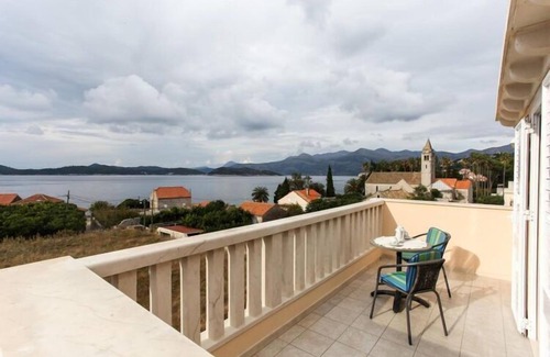 Lopud Island Apartment | Apartment Ana Lopud with balcony