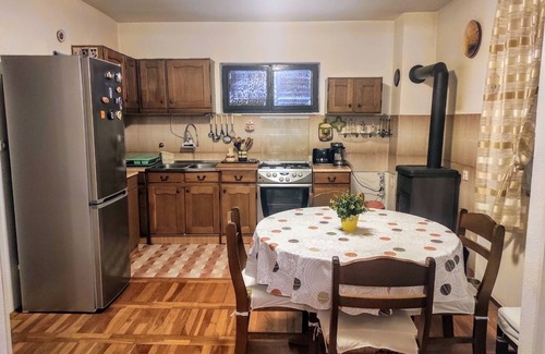 Knez Apartment | Apartment Andela - comfortable and affordable - Mali Iz (Island Iz), Zadar riviera, Croatia