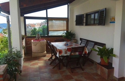 Knez Apartment | Apartment Andela - comfortable and affordable - Mali Iz (Island Iz), Zadar riviera, Croatia