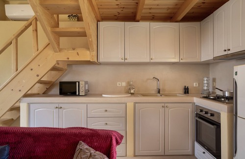 Kithira Apartment | Apartment 'Angel’s 1' with Shared Terrace, Wi-Fi and Air Conditioning