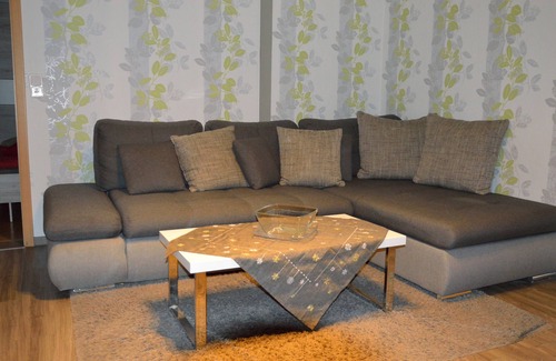 Rulfingen Apartment | Apartment "Anita" with Wi-Fi & Terrace