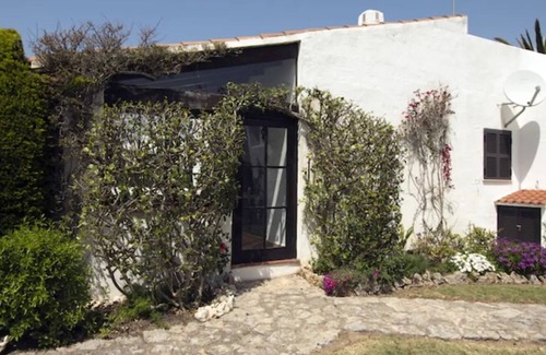 Son Xoriguer Apartment | Apartment 'Apartamento 1 Dormitorio II' with Private Terrace and Shared Garden