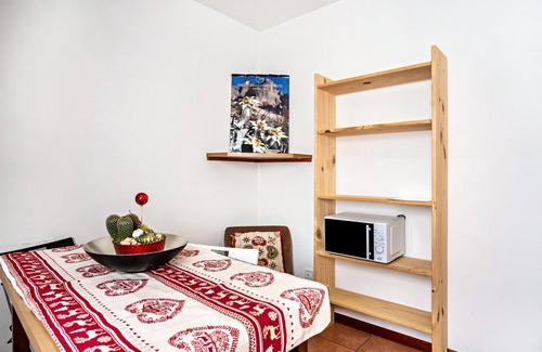 Strembo Apartment | Apartment "Aparthotel Strembo Casinei" with Mountain View & Shared Garden