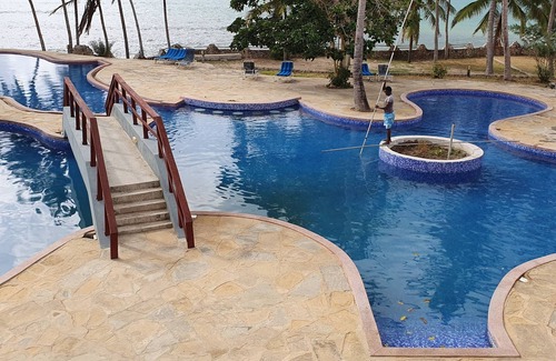 Shanzu Condo | Apartment apartment on the seafront La Mera Beach Apartments