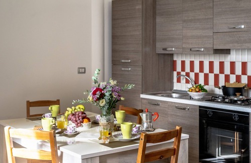 Uggiano la Chiesa House | Apartment 'Appartament Zino' with Shared Terrace, Wi-Fi and Air Conditioning